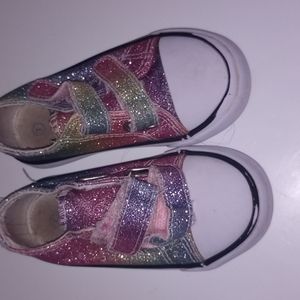 Girl size 7 shoes